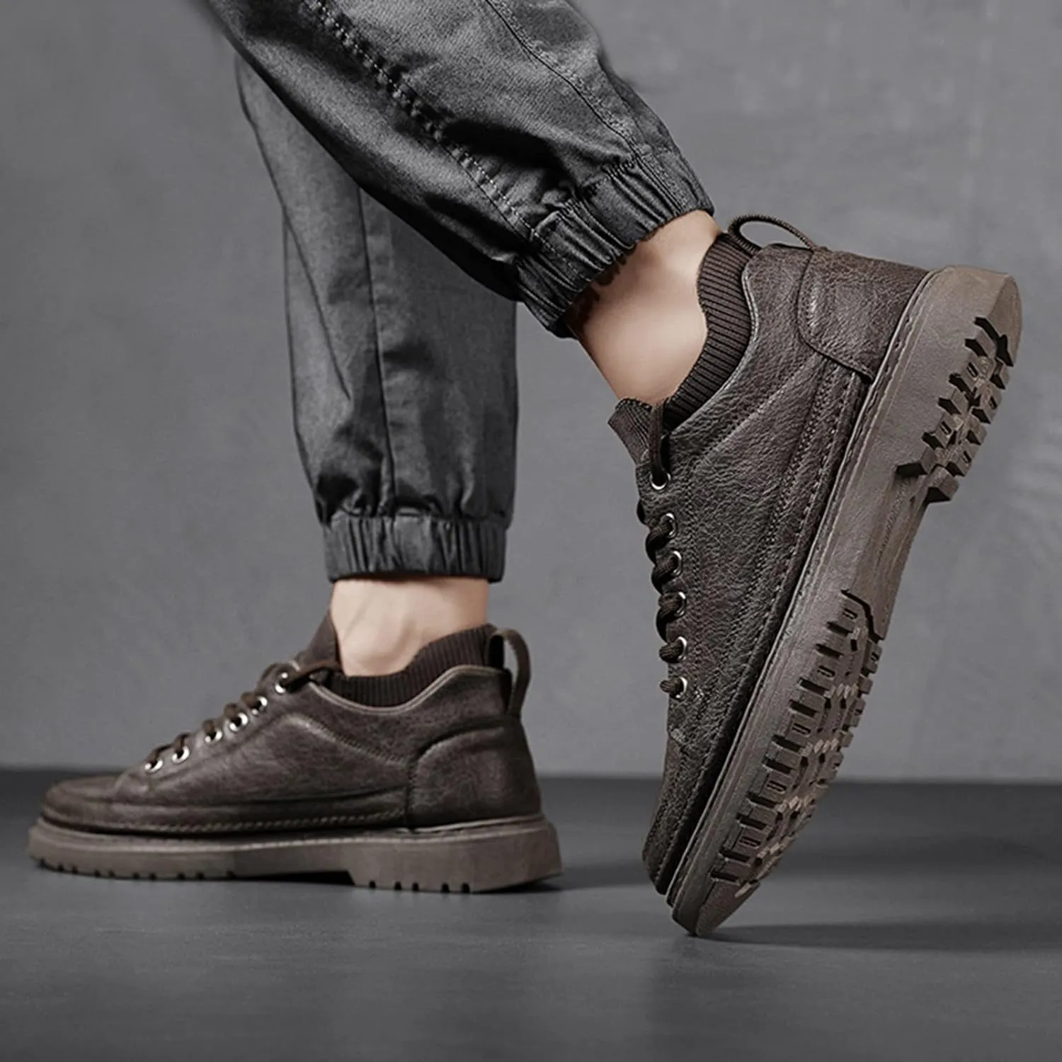2022 New Men's Fashion Trend Car Stitching Round Toe Canvas Casual Men Comfy Casual Microfiber Leather Shoes