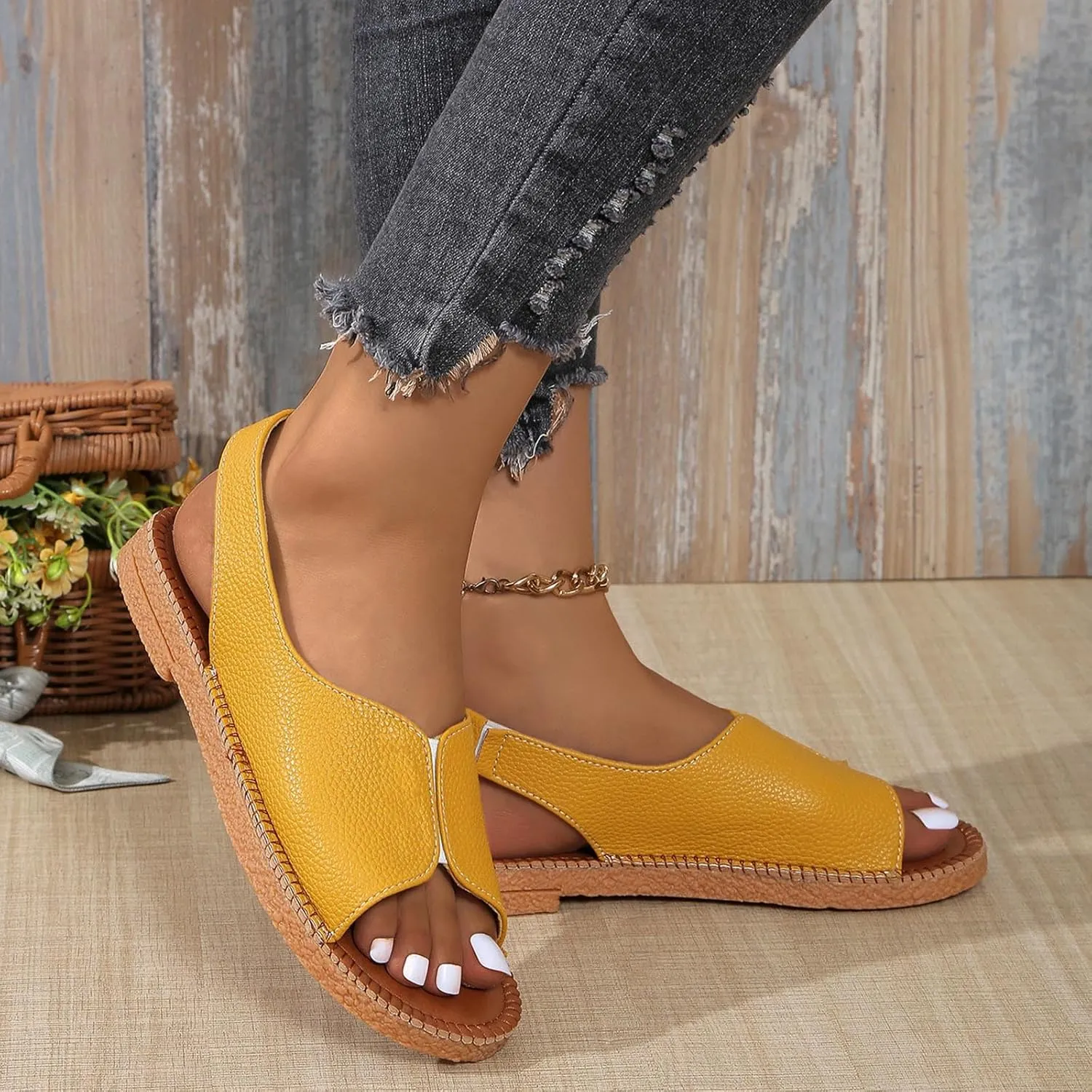 2025 Summer New Shoes for Women, Women's Flat Sandals PU Leather Open Toe Slingback Comfort Casual Walking Sandals