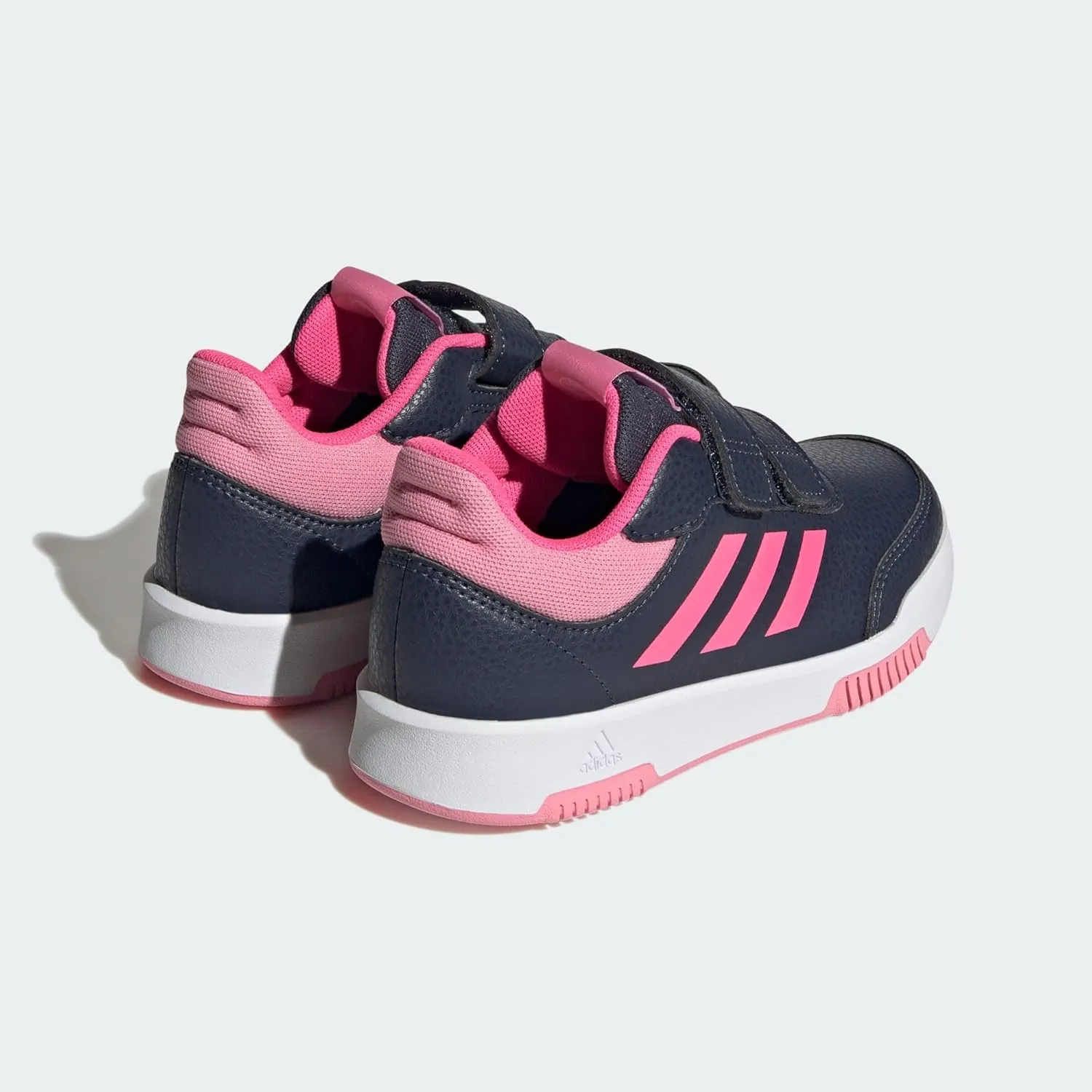 adidas Unisex-Kid's Sneaker Running Shoe, 37 1/3 EU