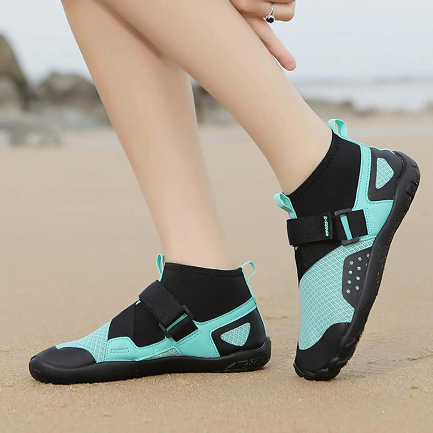 Barefoot Water Shoes Quick Dry Aqua Socks for Men Women Swim Surf Beach Yoga Camping Boating River Pool Non Slip Shoes Spring Shoe for Women 2025