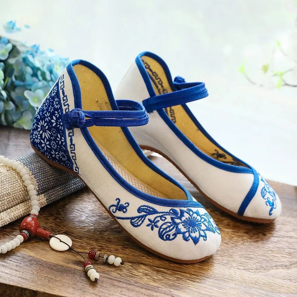 Blue Flowers Embroidered Women's Canvas Ballet Flats Vintage Chinese Style Ladies Casual Ankle Strap Cotton Shoes