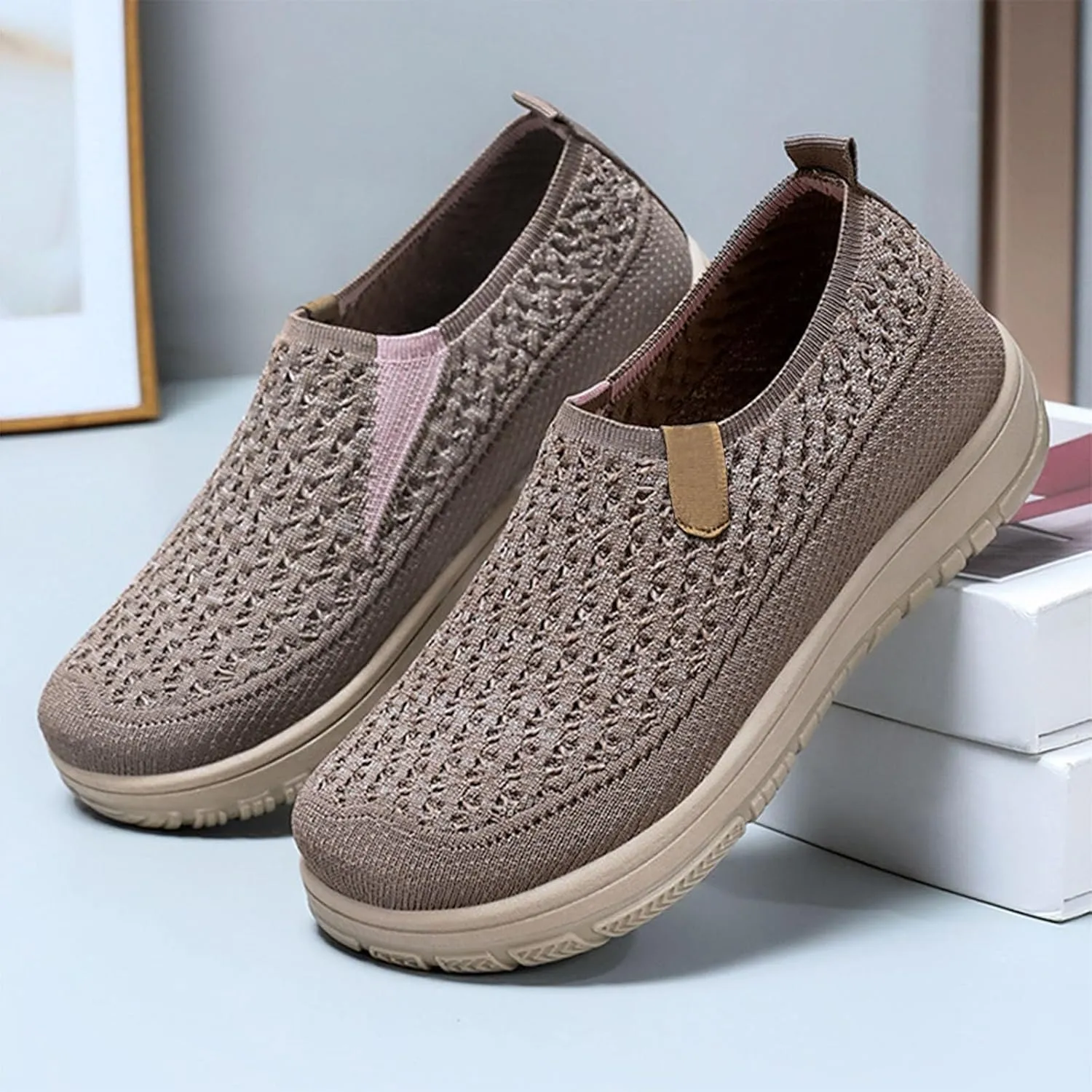 Comfortwear Shoes for Women Comfortable Soft Sole Flat Platform Sneakers Non Slip Walking Running Workout Sneaker