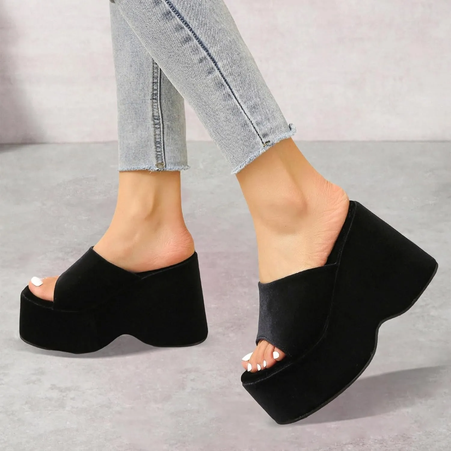 Ladies Fashion Solid Color Leather Open Toe Square Head Flat Casual Slipper Women's Slides Sandals Women's Sandals