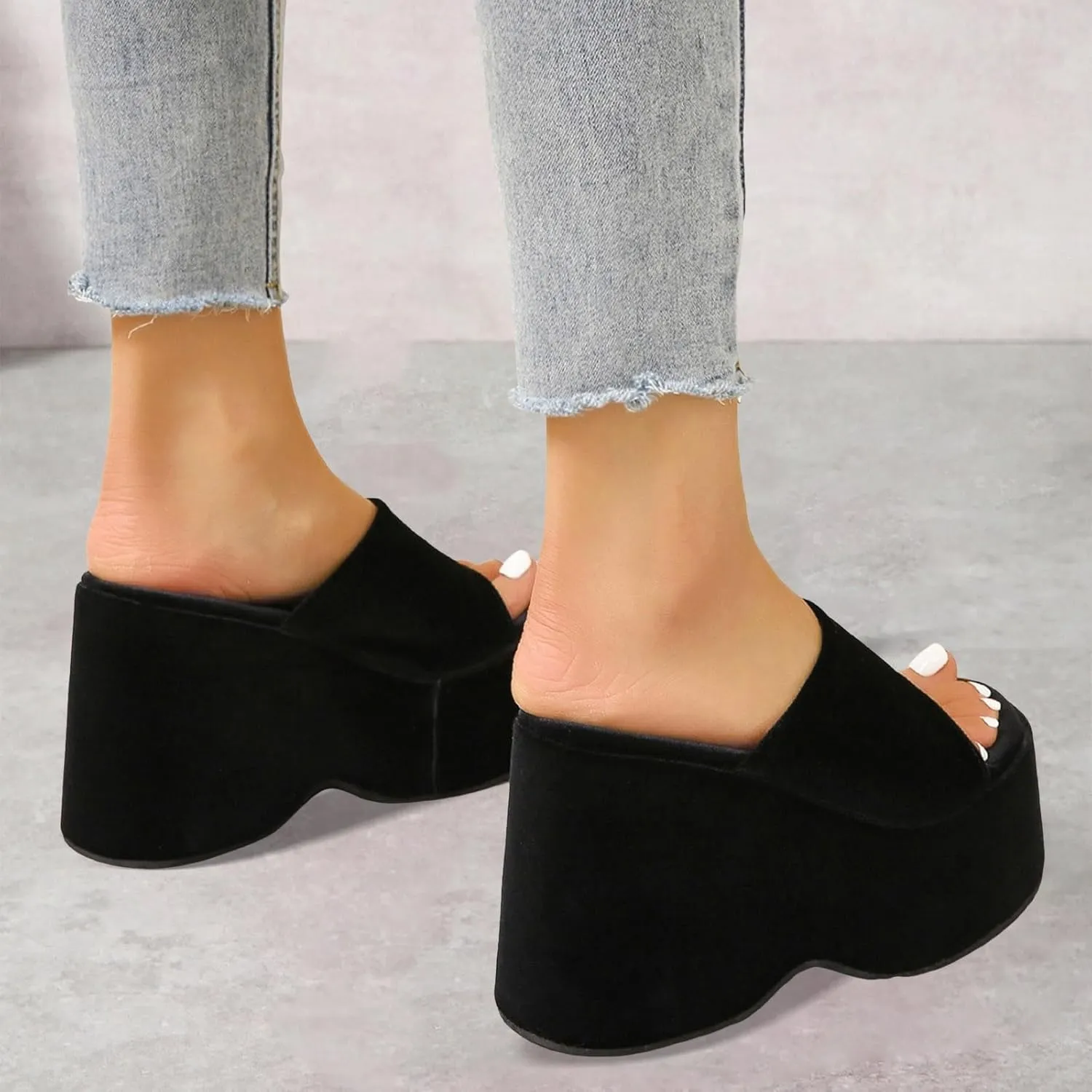 Ladies Fashion Solid Color Leather Open Toe Square Head Flat Casual Slipper Women's Slides Sandals Women's Sandals