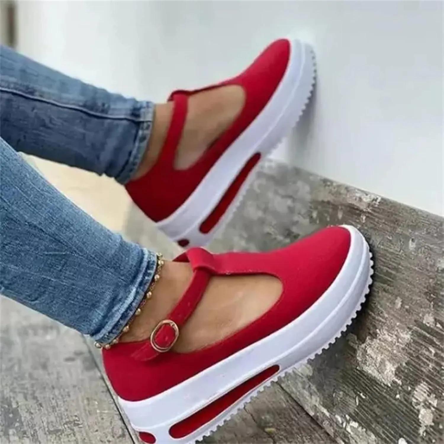 Lausiuoe Womens Shoes Casual Slip Ons Sneakers Canvas Shoes Low Top Classic Fashion Soft Comfortable Walking Flat Loafers