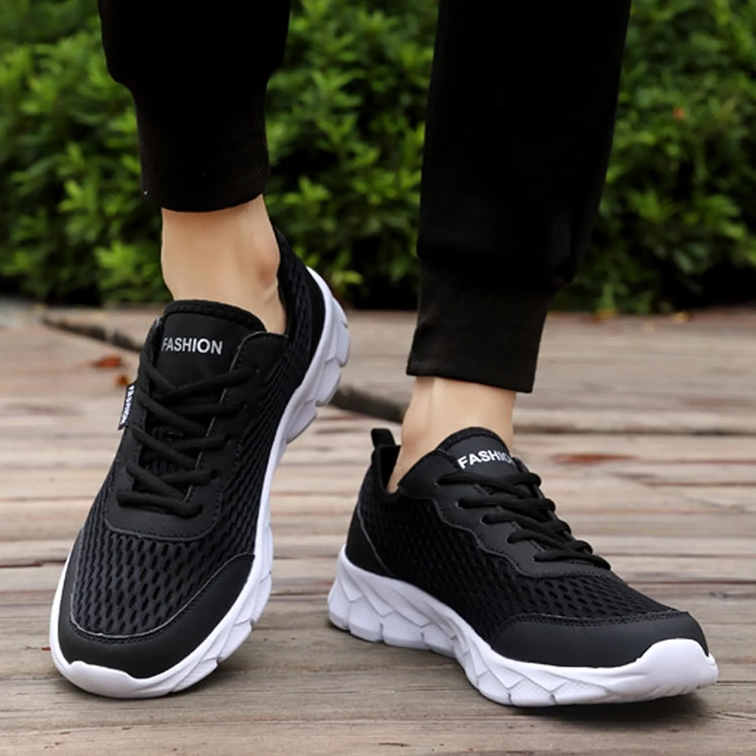 Men Lightweight Breathable Mesh Shoes Running Mesh Shoes Lace Up Casual Sneakers Mens Sneaker Slippers