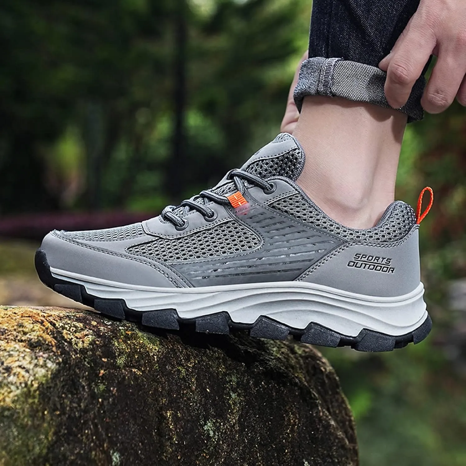 Men Sports Shoes Simple Solid Color Fashion Summer New Pattern Mesh Breathable Comfortable and Mens Club Sneaker
