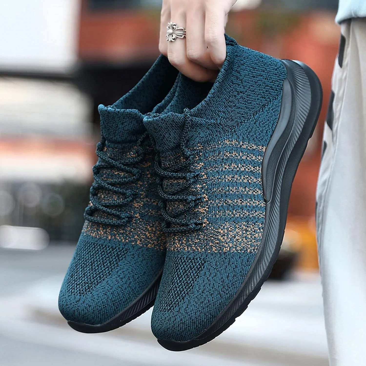 Men's Slip on Walking Shoes Comfort Memory Foam Breathable Lightweight Fashion Sneakers Non Slip Arch Support Vacation Training Gym Shoes Wide Width