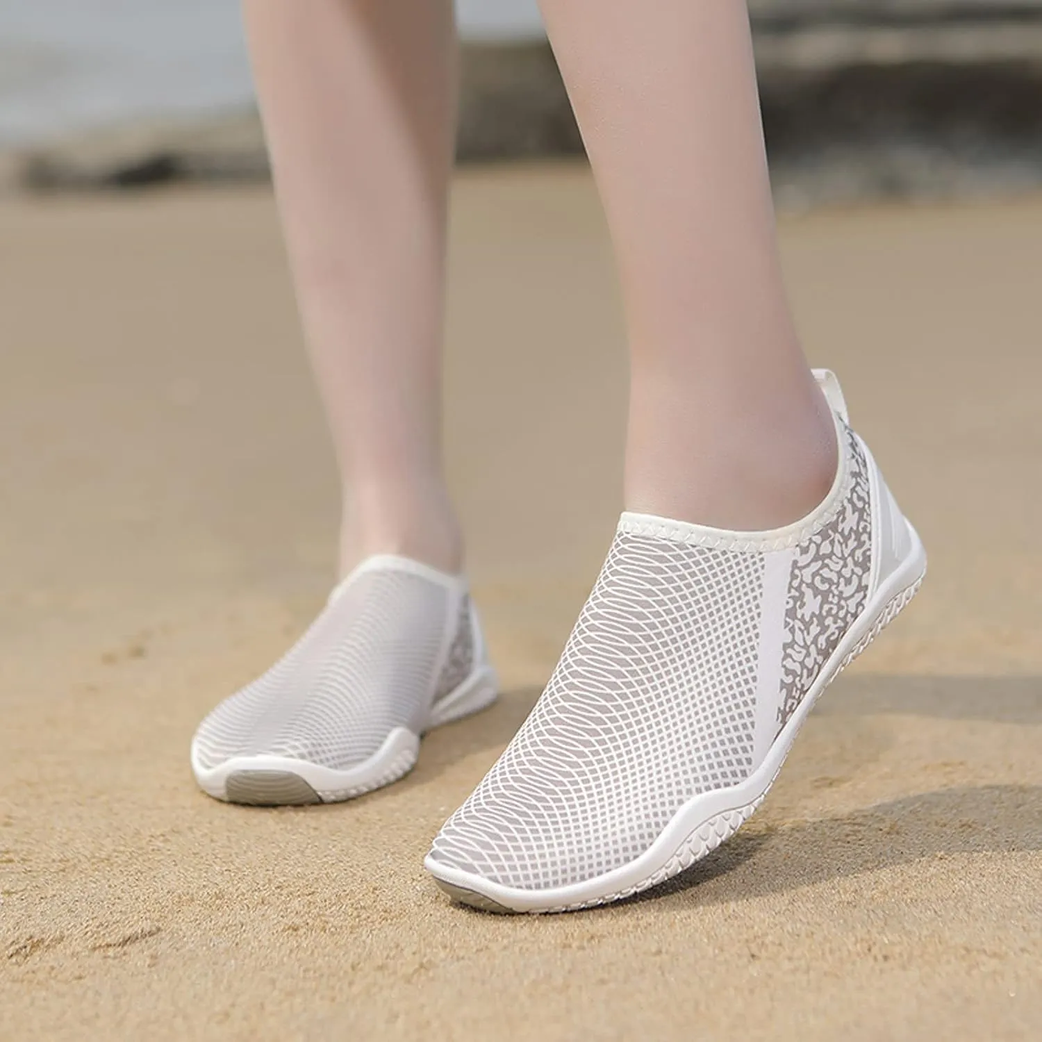 Mens Water Shoes Wide Barefoot Aqua Socks Quick Dry Water Shoes Barefoot Quick Dry Shoes Quick Dry Water Sports Barefoot Shoes for Pool Beach Surf Walking Water Park