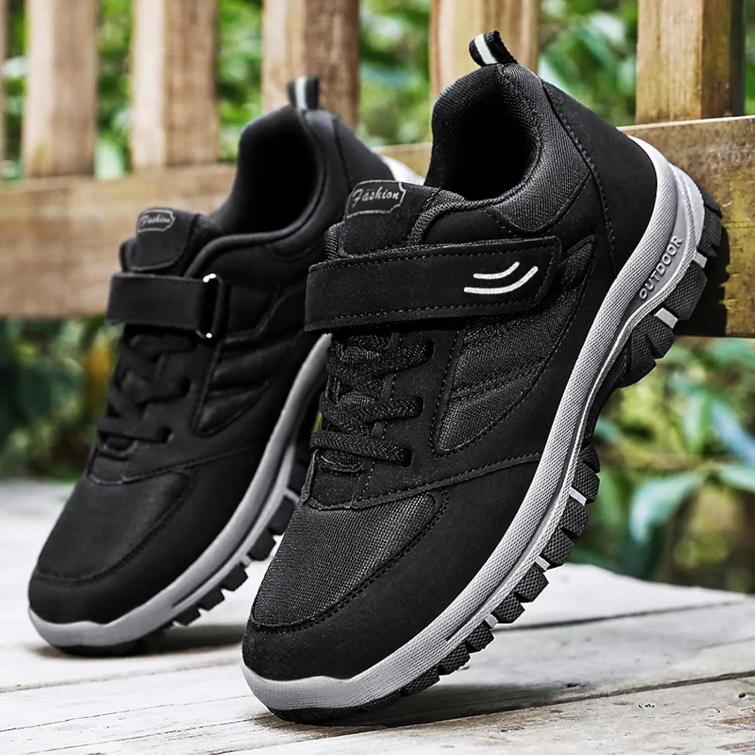 Slip on Walking Shoes for Men Comfort Memory Foam Breathable Mesh Fashion Sneakers Non Slip Indoor Outdoor Training Gym Shoes Wide Width