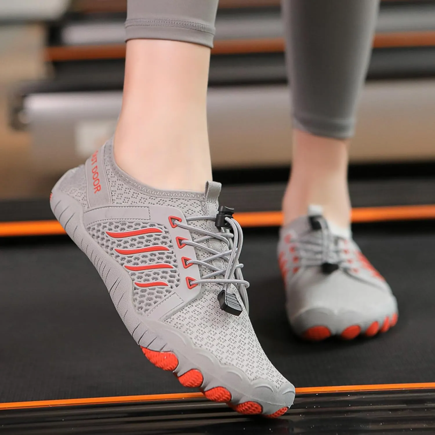 Slip on Walking Shoes for Men Comfortable Hiking Shoes Memory Foam Breathable Lightweight Fashion Sneakers Non Slip Indoor Outdoor Training Gym Shoes Wide Width