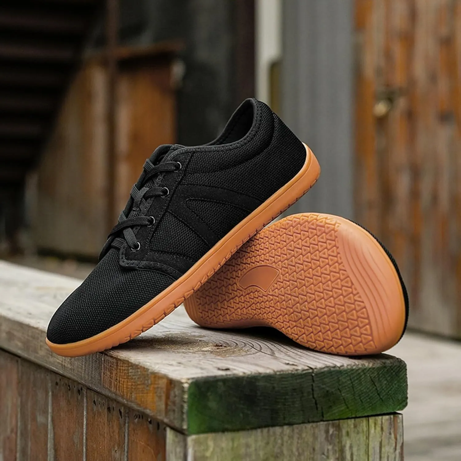 Slip on Walking Shoes for Men Comfortable Memory Foam Ultra Lightweight Breathable Fashion Sneakers Lace Up Non Slip Arch Support Vacation Training Gym Shoes Wide Width
