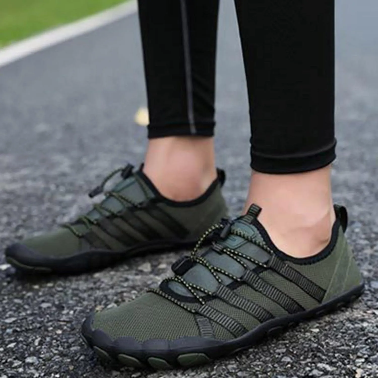 Water Shoes Men Wide Width Breathable Barefoot Shoes Water Hiking Shoes for Men Water Shoes for Women Wide Width Quick Drying Sports Aqua Shoes for Pool Beach Surf Walking Water Park