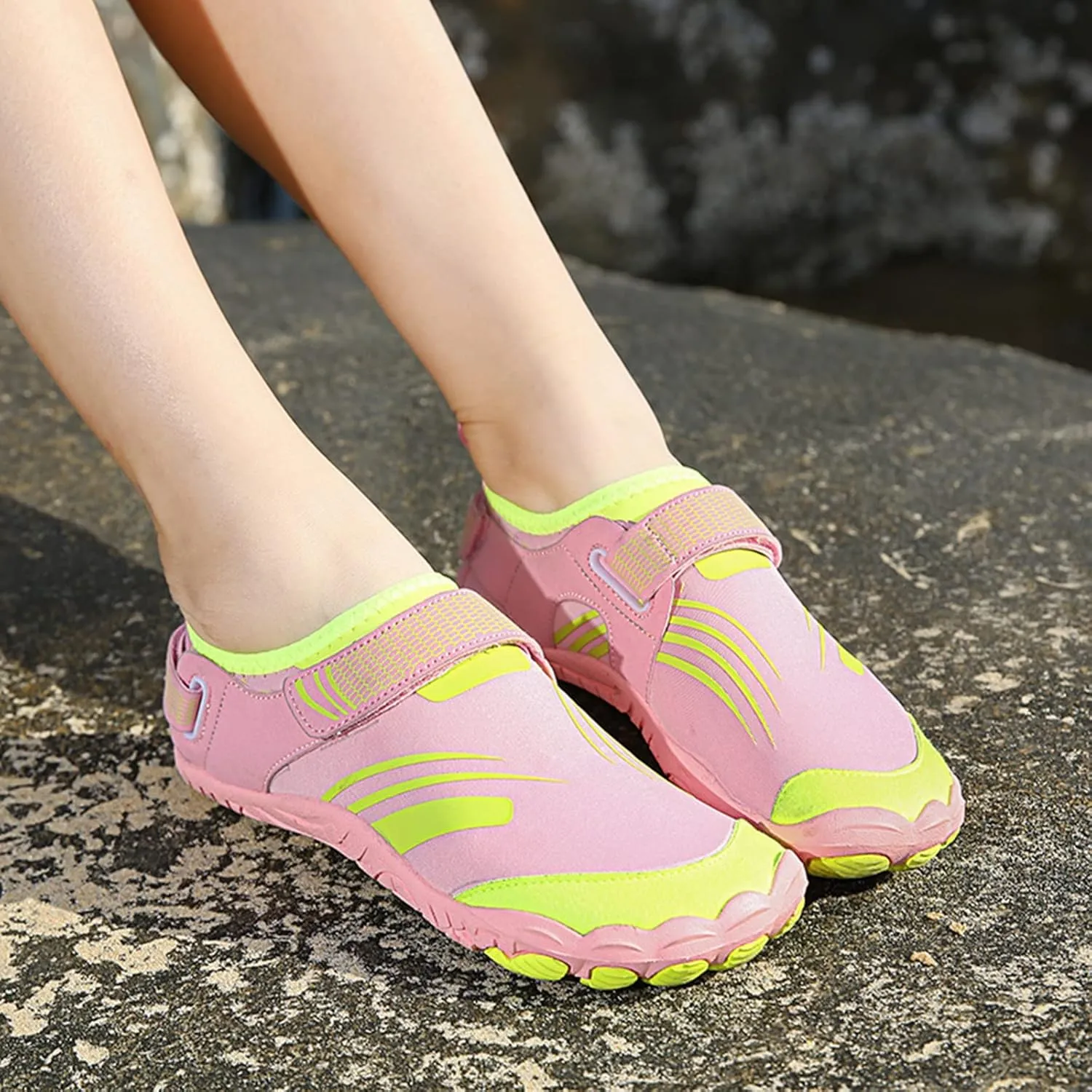 Water Shoes Women Men Barefoot Quick Dry Aqua Socks for Swimming Beach Pool Surf Hiking Kayaking Yoga Outdoor Sports Activities