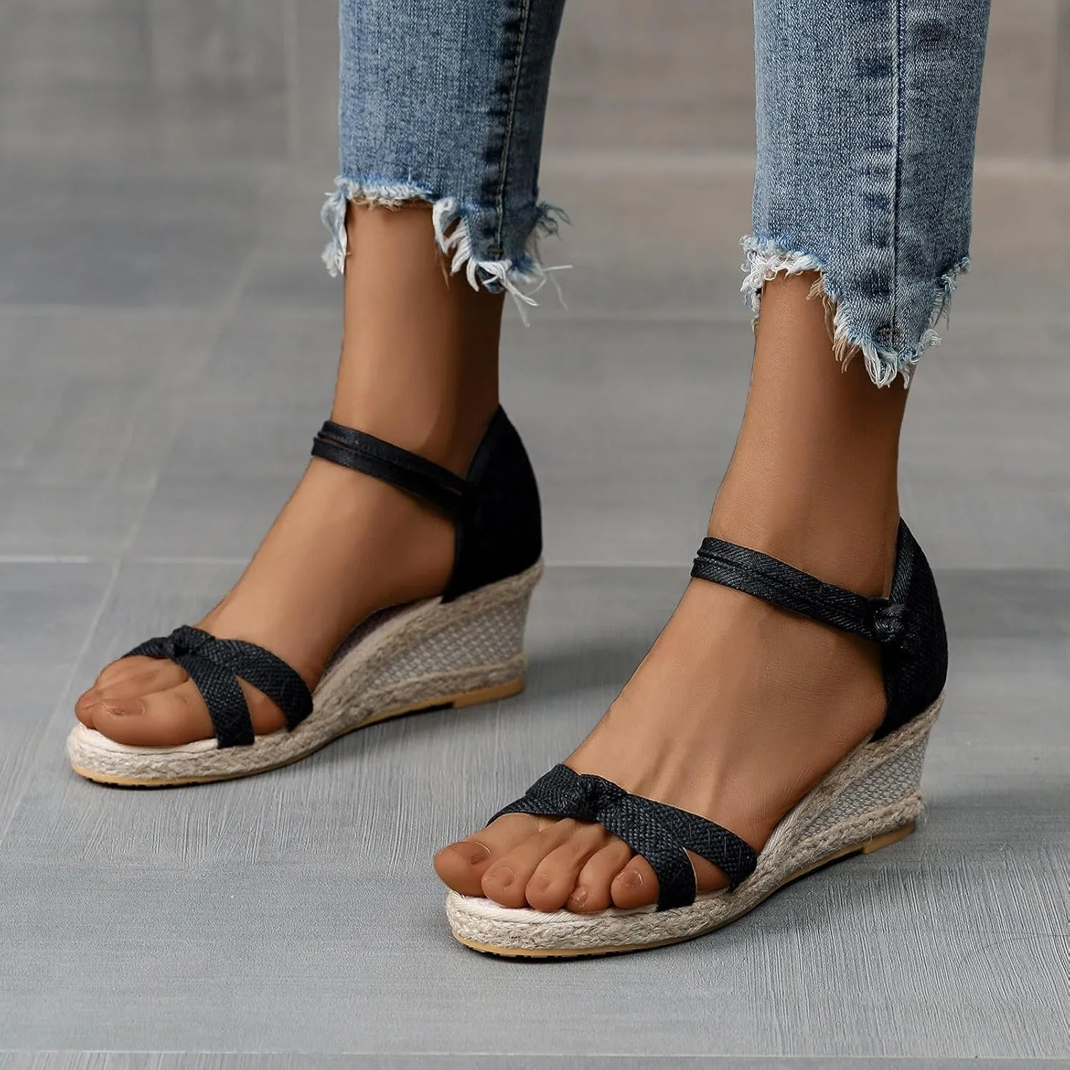 Wedge Sandals for Women Ankle Buckle Strap Closed Toe Wedge Sandals Casual Sloping High Heels Espadrilles Wedge Sandal Cute Shoes 2025