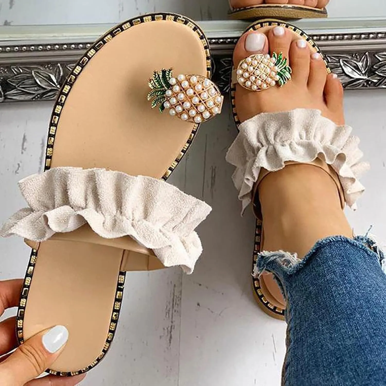 Women Flat Sandals Comfortable Cute Fruit Pineapple Shape Flip Flops Fashion Pearls Rhinestone Non Slip Slippers Ruffle Trim Ring Toe Slip On Flip Flop for Women