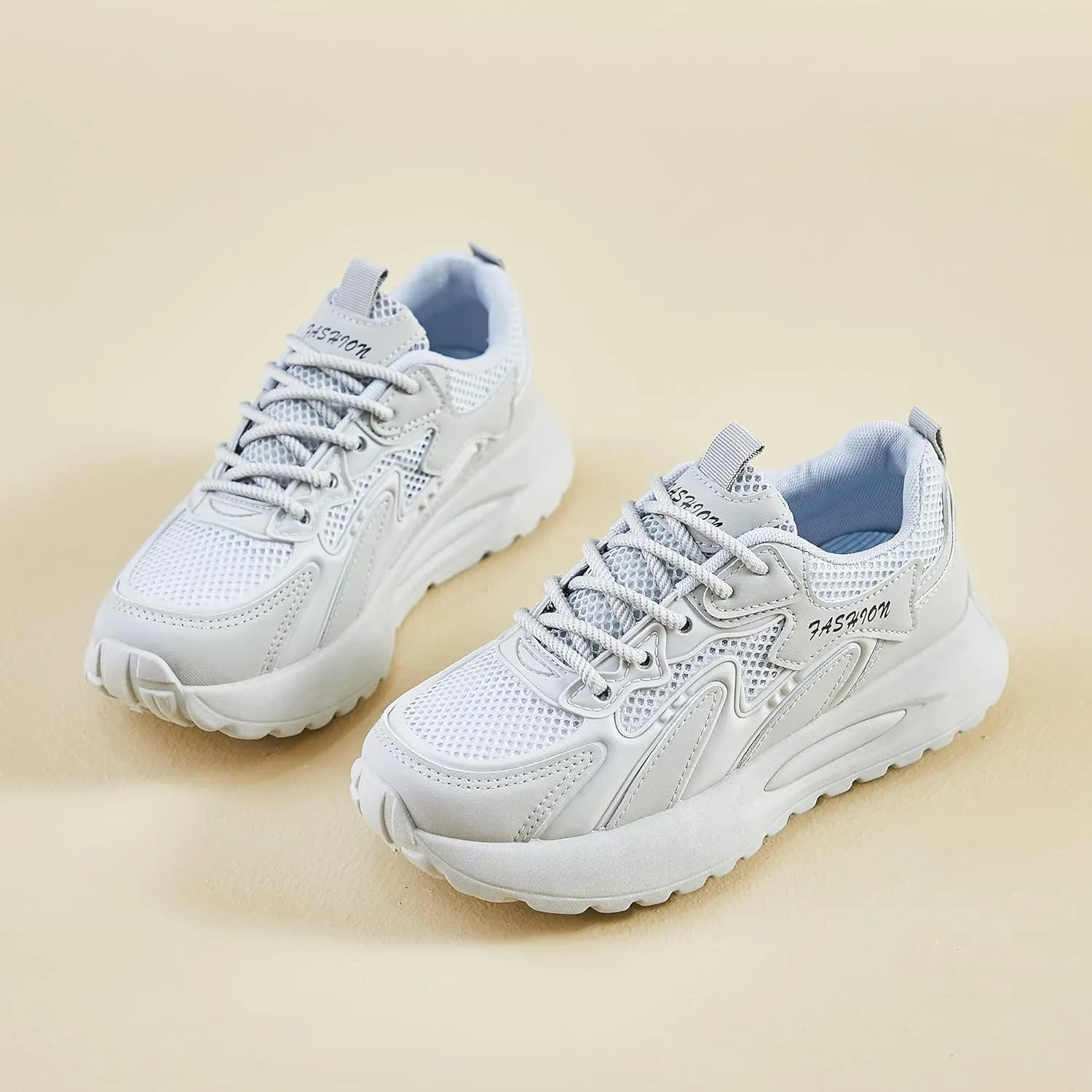 Women's Fashion Platform Sneakers Breathable Mesh Walking Shoes Lightweight Lace-Up Everyday Shoes