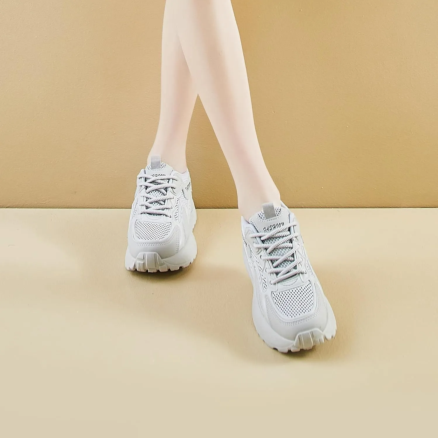 Women's Fashion Platform Sneakers Breathable Mesh Walking Shoes Lightweight Lace-Up Everyday Shoes