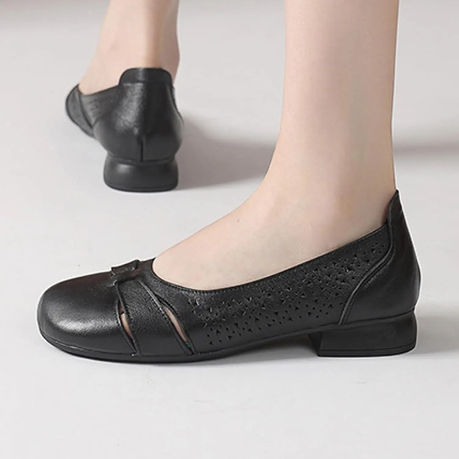 Women'S Hollow Leather Round Toe Soft Sole Loafers,Comfortable Non Slip Low Heel Casual Summer Shoes Slip Ons,Shallow Mouth Walking Driving Flats