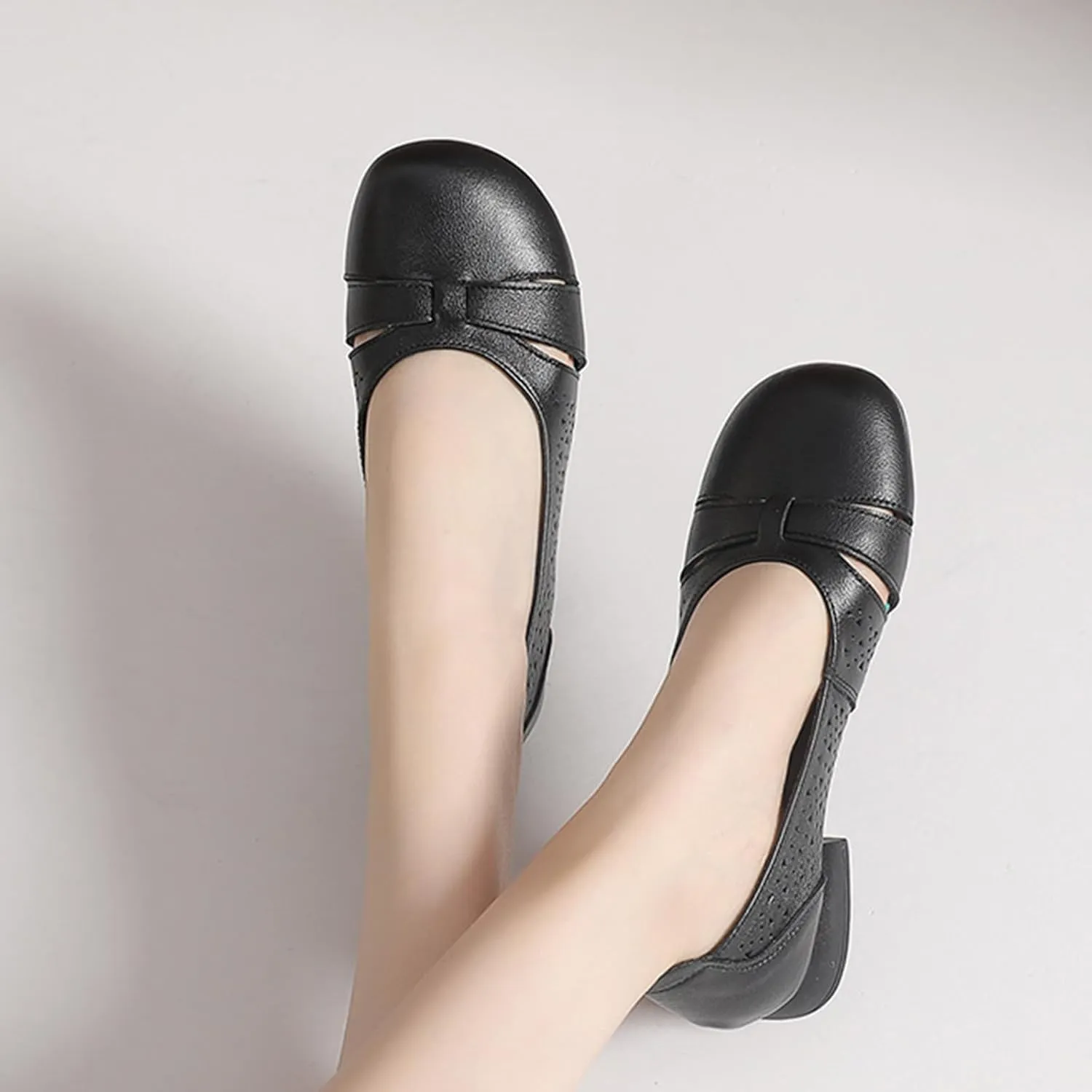 Women'S Hollow Leather Round Toe Soft Sole Loafers,Comfortable Non Slip Low Heel Casual Summer Shoes Slip Ons,Shallow Mouth Walking Driving Flats