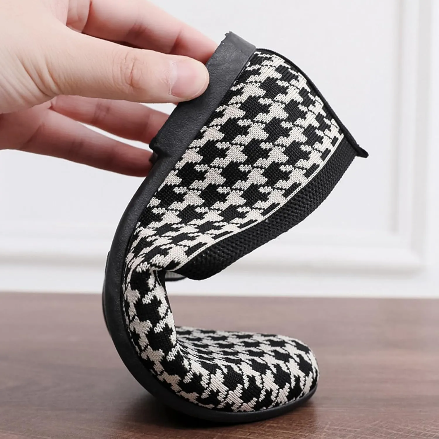 Women's Low Heel Casual Shoes Comfortable Anti Slip Breathable Soft Sole Lightweight Canvas Sneaker Wide Width Walking Shoes