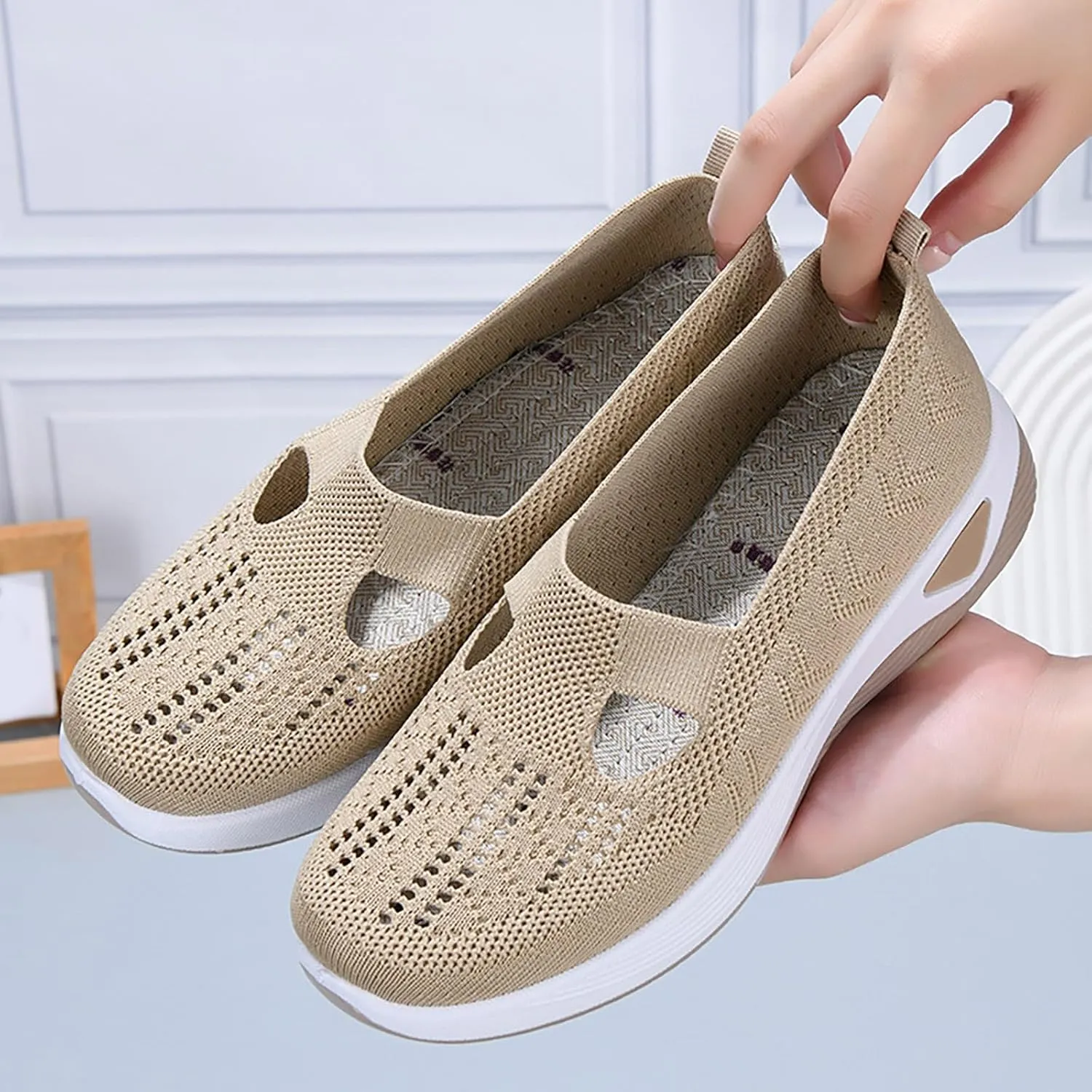 Womens Shoes Casual White Sneakers Men Loafers for Women Wide Fashion Casual Comfy Soft Christmas Sneakers for Women Comfortable & Lightweight