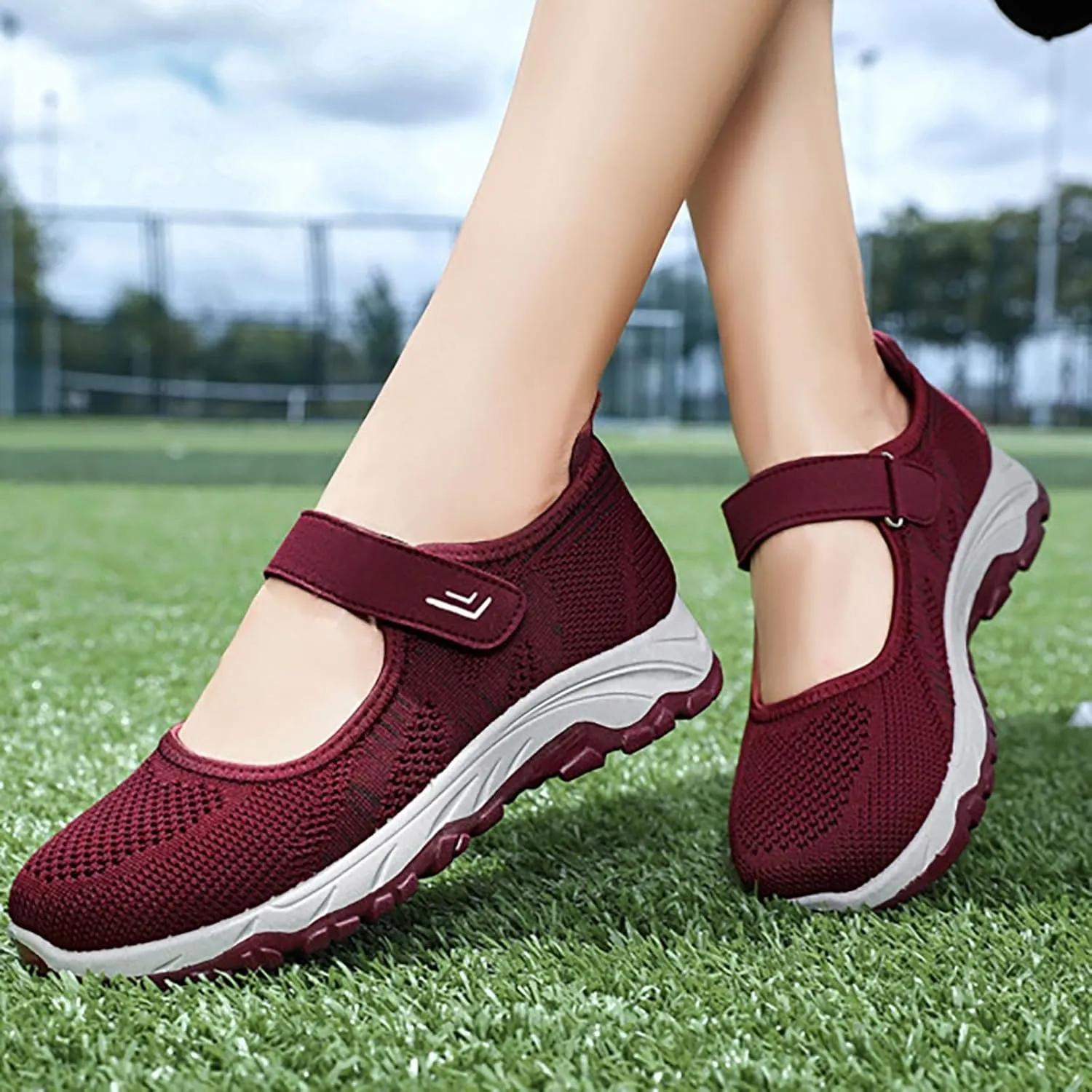 Womens Soft Orthopedic Slip-On Walking Shoes Mules for Women 2025 Fashion Woven Summer Slip on Breathable Casual Loafers Closed Toe Shoe with Arch-Support