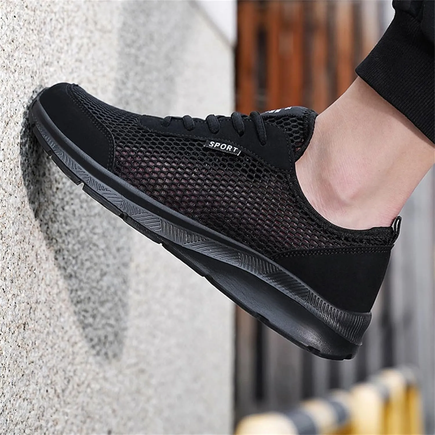 Workout Athletic Sport Shoes for Men Breathable Mesh Comfortable Tennis Shoe Men's Stylish Lightweight Sneakers