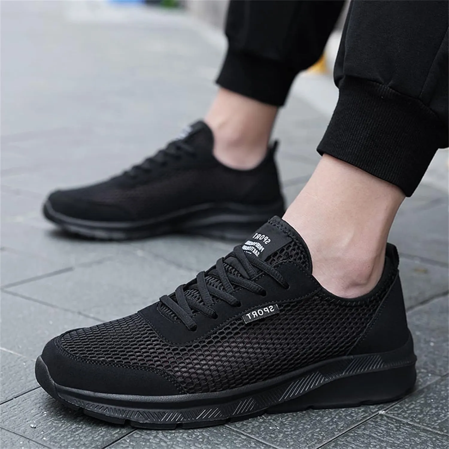 Workout Athletic Sport Shoes for Men Breathable Mesh Comfortable Tennis Shoe Men's Stylish Lightweight Sneakers
